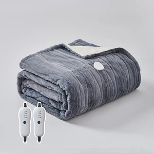 Cama de casal lavável elétrica sobre cobertor